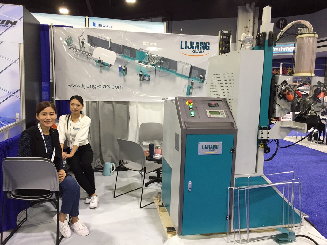 LJGZ2020Desiccant het Vullen kan de Machine acties automatisch bereiken van automatisch het boren van gaten in de verbindingsstukkaders