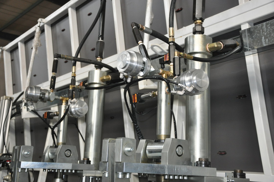 De automatische Isolerende RubberdieExtruder van het Glassilicone voor het Isoleren Glasverwerking in het Isoleren van Glasmachine wordt gebruikt