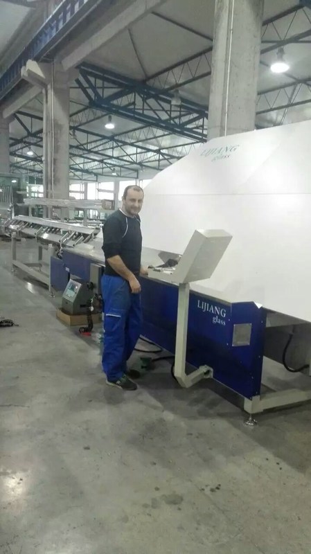 De Buigende Machine van de verbindingsstukbar met 4 Verschillende Opslageenheden van de Verbindingsstukgrootte