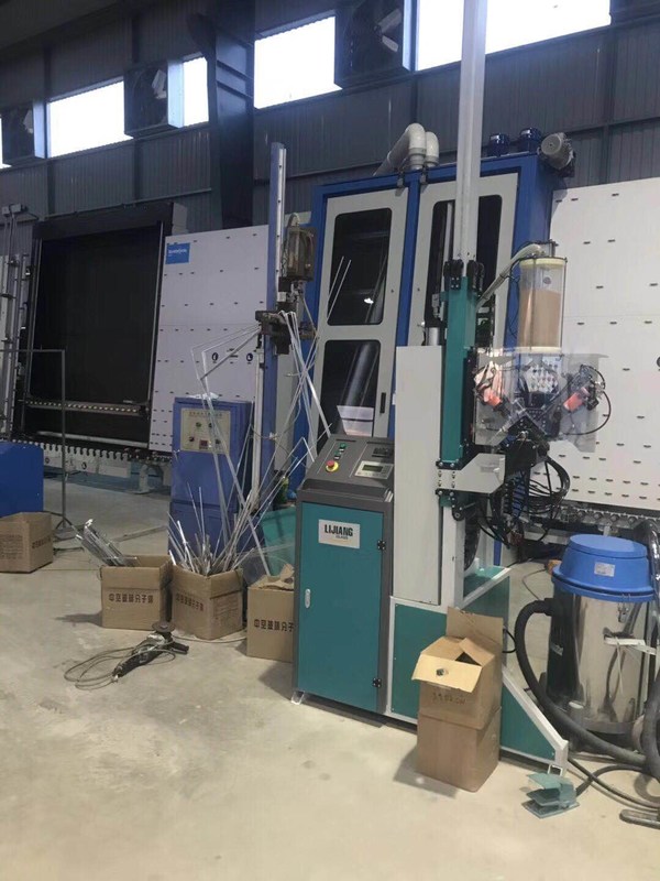 Krachtige Isolerende Glasproductielijn Dehydrerende het Vullen Machine automatisch in de Verbindingsstukkaders