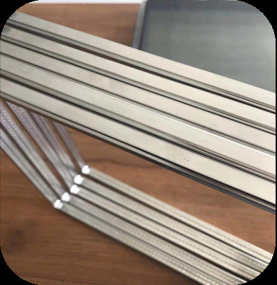 Het warme Butyl Aluminium Sapcer van Adge Technolgy en het Koude Verbindingsstuk van Adge Alumunim voor Dubbel Glas