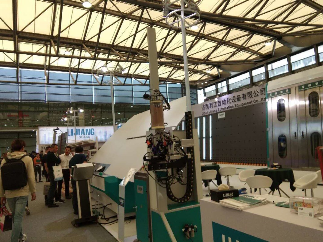 Twee Stukken van IGU 19mm Isolerende die Glasproductielijn Één Keer met Argongas wordt gevuld