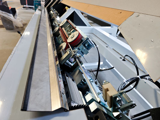 Van de het Verbindingsstuk Buigende Machine van de glasverwerking van het het Aluminiumverbindingsstuk het Glas Buigend Materiaal